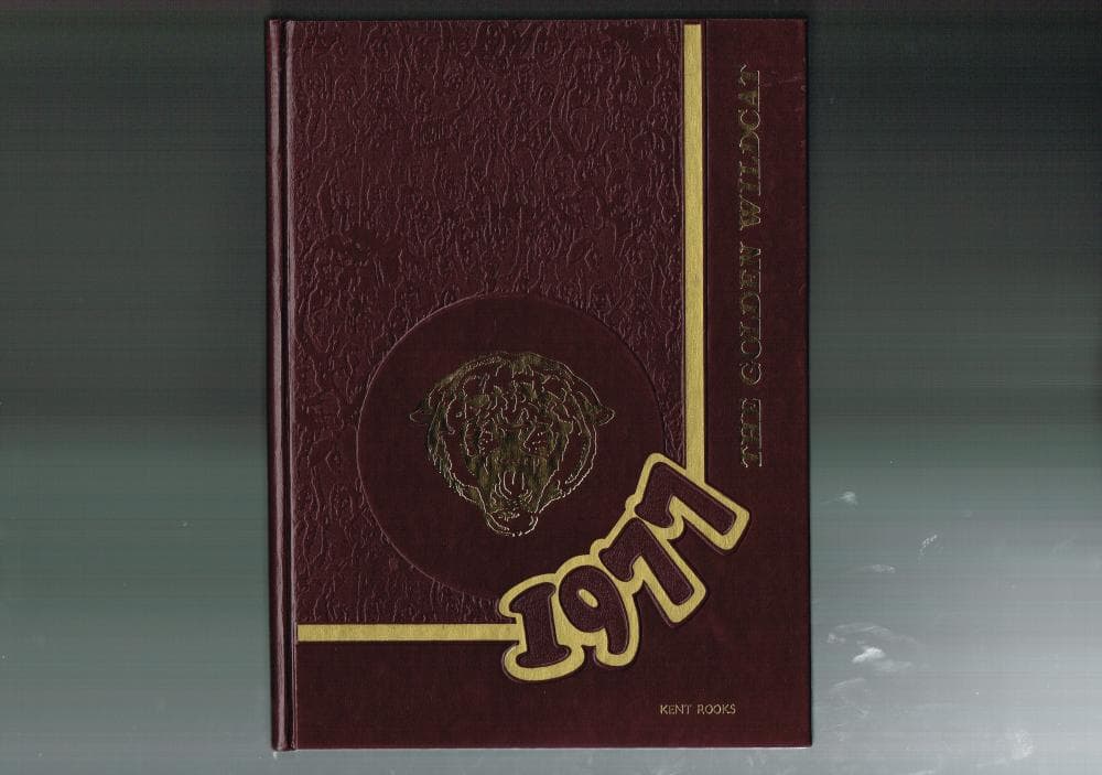 Cover of the 1977 Melrose yearbook